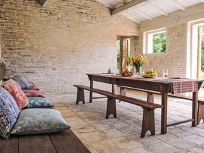 Outdoor dining - Cotoneaster by Interhome (Perugia)