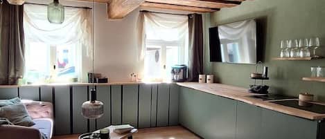 Stovetop, dishwasher, dining tables