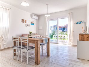 Dining - Eden Marino by Interhome (Valledoria)