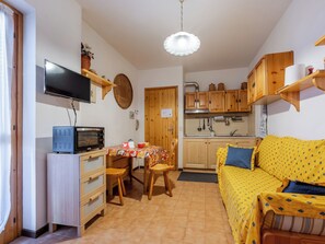 TV - Ai piedi del Monte by Interhome (Frabosa Sottana)