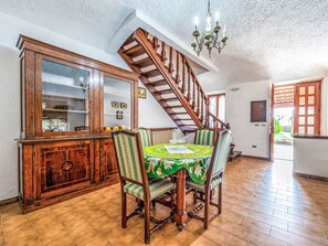 Dining - Barba Pipin by Interhome (Penango)