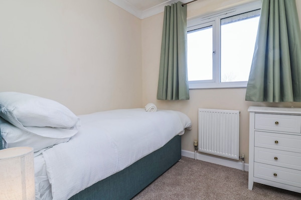 3 bedrooms, WiFi (free), individually decorated, individually furnished