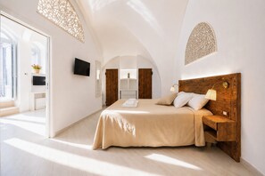WiFi, bed sheets