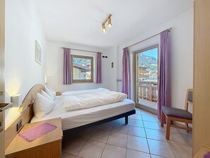 Internet - Cesa Gaby by Interhome (Pozza di Fassa)