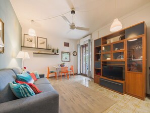 Living area - Life Tower by Interhome (Torre del Lago Puccini)