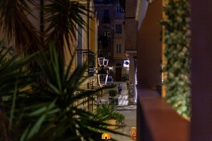 Property grounds - ✨ Mamma Mia Stay – Your relaxing escape in the heart of Cagliari.Imagine waking up in the center of Cagliari, with sunlight streaming through the window and the city ready to welcome you.Welcome to Mamma Mia Stay, a cozy apartment designed to make yo (Cagliari)