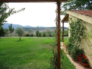 Property grounds - Haus mit Gartenblick by Interhome (Sorano)