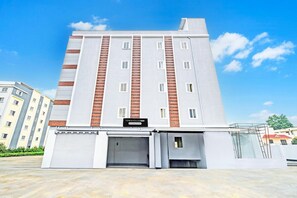 House | Exterior - Super Townhouse Oak Kompally (Hyderabad)