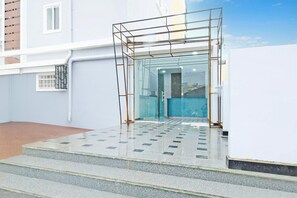 Reception - Super Townhouse Oak Kompally (Hyderabad)