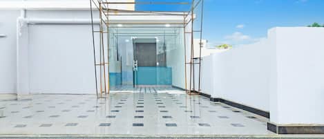 獨棟房屋 | 接待櫃台