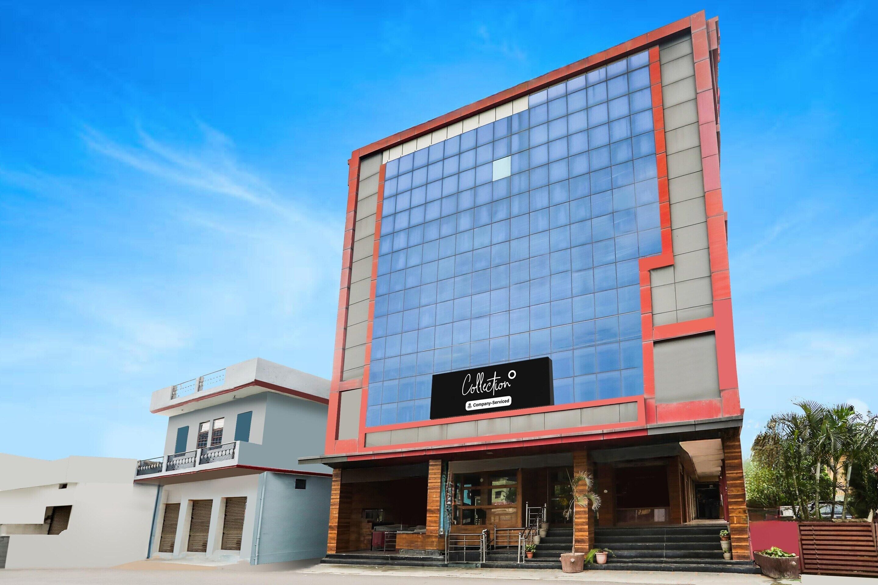 House | Bahagian luar