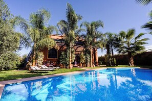 Photo non classée, 2 sur 12, bouton