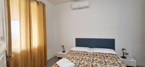 1 bedroom, travel cot, free WiFi - Oleander Villa (Capoliveri isola d'Elba)