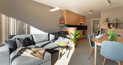 Zandloper with balcony by Interhome