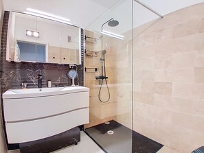 Towels - Le Chaville by Interhome (Cagnes-sur-Mer)