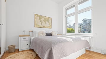 2 Schlafzimmer, BĂŒgeleisen/BĂŒgelbrett, kostenloses WLAN, BettwĂ€sche