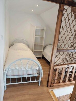 3 bedrooms, internet