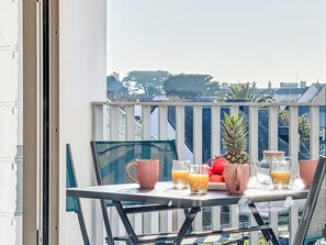 Outdoor dining - Ar Marine by Interhome (Quiberon)