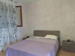 1 bedroom, WiFi, bed sheets - Casa Roberta apartment 5 delux (Capoliveri isola d'Elba)