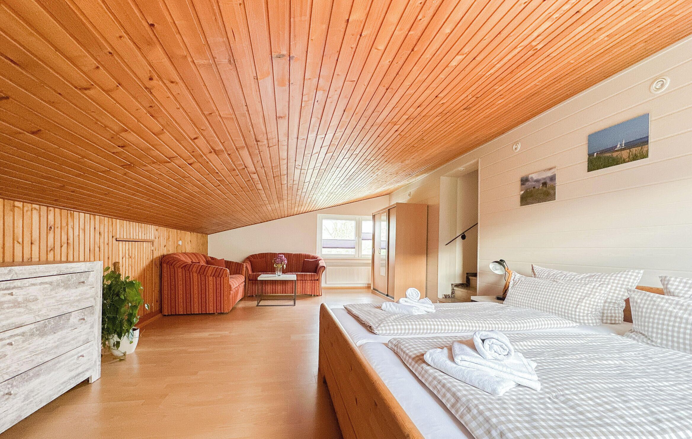 3 Schlafzimmer, Reisekinderbett, kostenloses WLAN, Bettwäsche