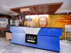 Reception - Classic With Twin Bedchalukya Residency & Hotel (Hubli)
