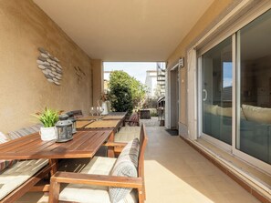 Outdoor dining - Vacation home Juana by Interhome (Deltebre)