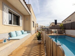 Pool - Vacation home Juana by Interhome (Deltebre)