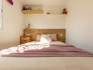 3 Schlafzimmer, Schreibtisch, Internetzugang
