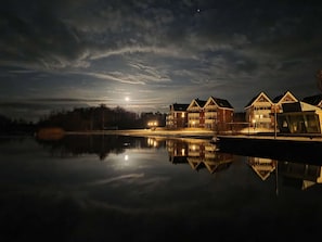 Luokittelematon kuva, 2 kautta 19, painike