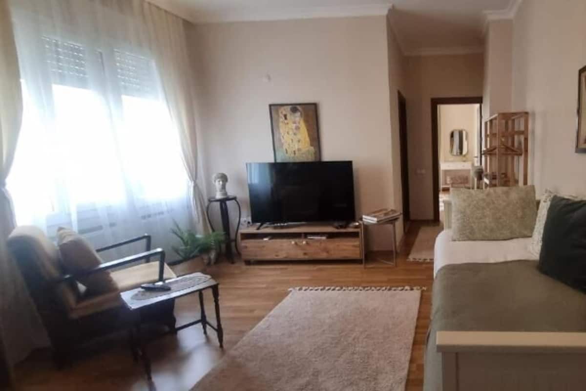 Deluxe-huoneisto, parveke, vuoristonäköala | Oleskelualue