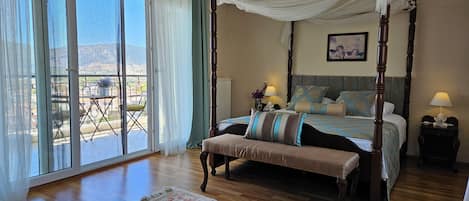 Chambre Deluxe double, balcon, vue sur la montagne