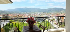 Deluxe Double Room, Balcony, Mountain View | Balcony - Ephesus Suites (Selçuk)