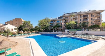 Spain Breaks - 2 bed apt With 2 Pools, Airco, Wifi