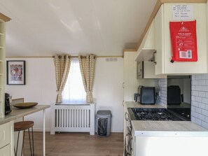 コテージ | 専用キッチン | 調理器具と食器
