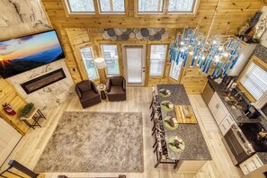 Interior - Firefly Strike Retreat (Sevierville)