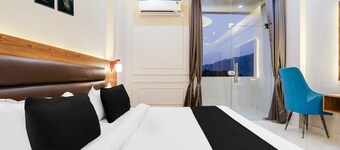 슈퍼 타운하우스, 카트가리아 초크