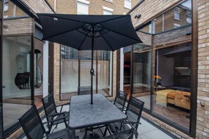 Outdoor dining - Luxury Seaside Home, Sleeps 6 (Broadstairs)