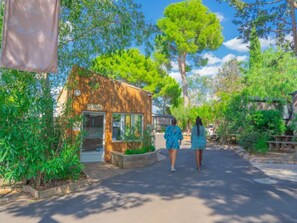 Exterior - Cottage with AC, pets allowed - 6 guests (Balaruc-les-Bains)