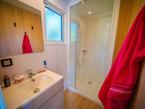 Bathroom - Mobile home, AC, pets welcome - 6 guests (Frontignan)
