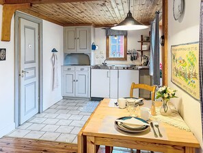 Fridge, microwave, cookware/dishes/utensils - Kråktorpet by Interhome (Mariannelund)