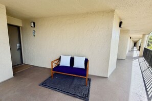 Terrace/patio - Enjoy upgraded amenities in this stunning Gold-rated condo with views overlooking the pool and ocean. (Saint Augustine)