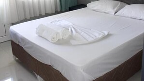 베이직 콘도, 침실 2개 | 객실 내 금고, 암막 커튼, 무료 WiFi