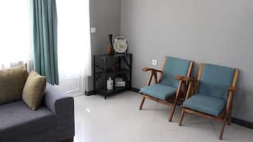 Eenvoudig appartement, 2 slaapkamers | Woonruimte