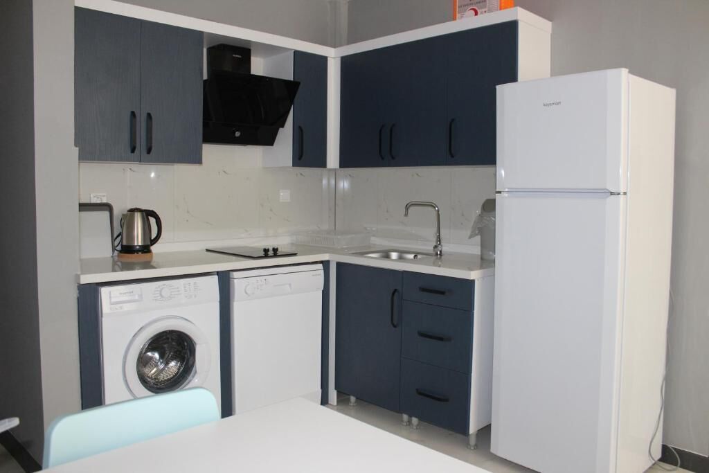 Basic-lejlighed - 2 soveværelser | Privat køkken