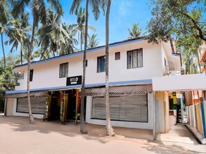 House | Exterior - Hotel O Calangute Beach St. Anthony's Chapel (Calangute)