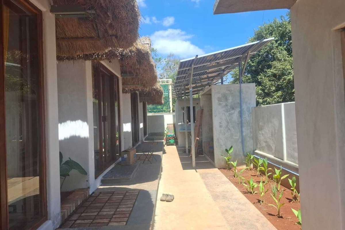 Luxury Cottage, Garden View | Property grounds