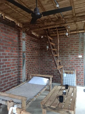 Interior - Huts Life Home Stay (Vanur)