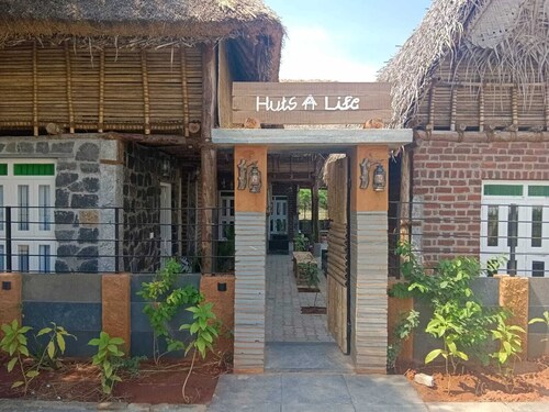 Huts Life Home Stay