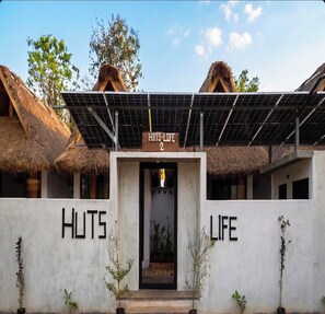 Unclassified image, 3 of 27, button - Huts Life Home Stay (Vanur)