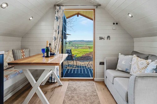 Swallow Dog Friendly Pod in Rural Devon